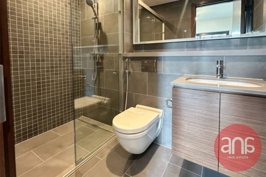 Lagoon Facing | High Floor | BRAND NEW - Image 8