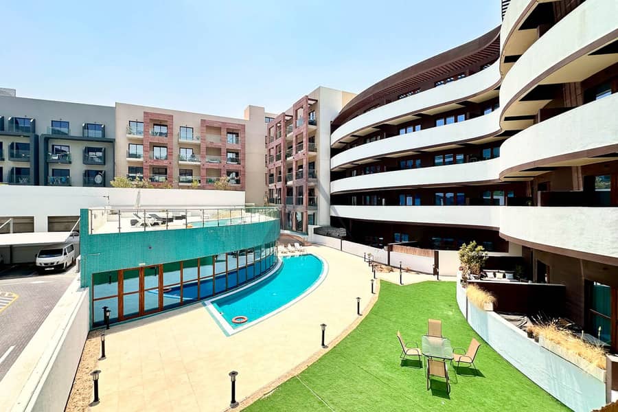 Modern 2BR | Fully Fitted Kitchen | Wooden Flooring - Image 12