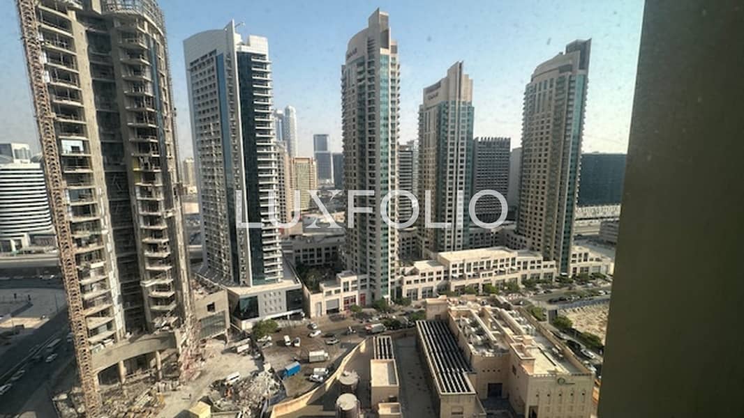 Modern | Fully furnished | Downtown Living - Image 10