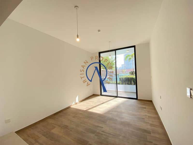 SPACIOUS 2BHK | FITTED KITCHEN | PRIME LOCATION