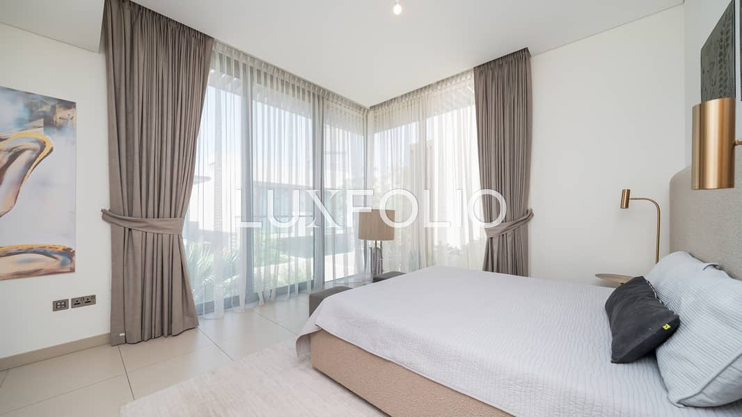 Vacant | Luxury Furniture Included | Private Pool - Image 18