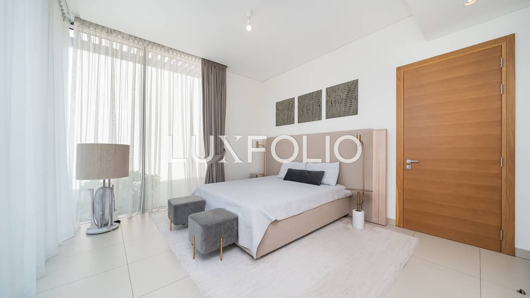 Vacant | Luxury Furniture Included | Private Pool - Image 20