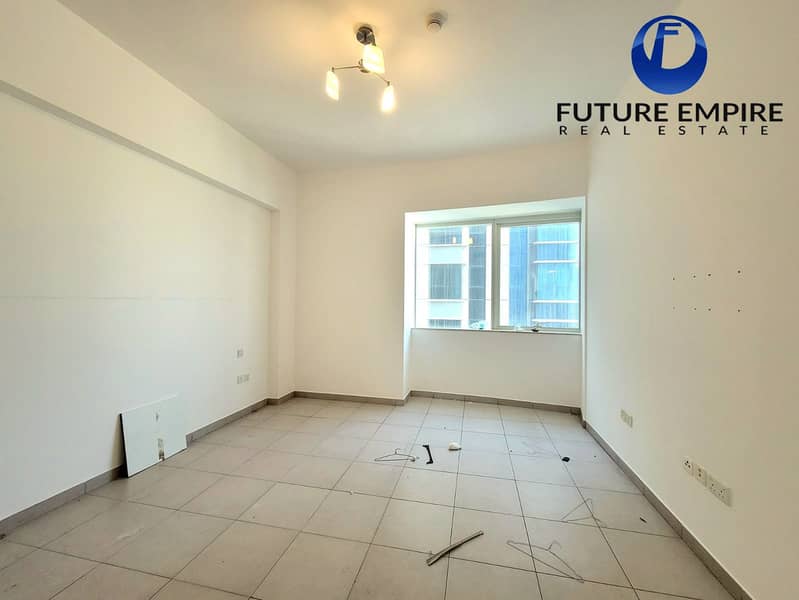 Chiller Free | Luxurious 2BHK | Maid's Room | High Floor - Image 13