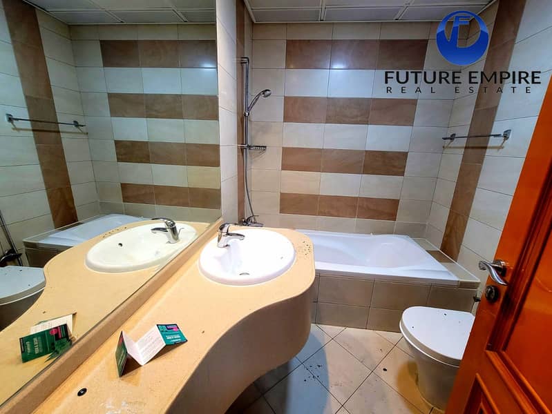 Chiller Free | Luxurious 2BHK | Maid's Room | High Floor - Image 19