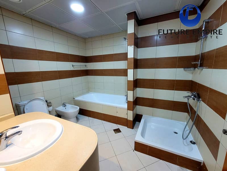 Chiller Free | Luxurious 2BHK | Maid's Room | High Floor - Image 22