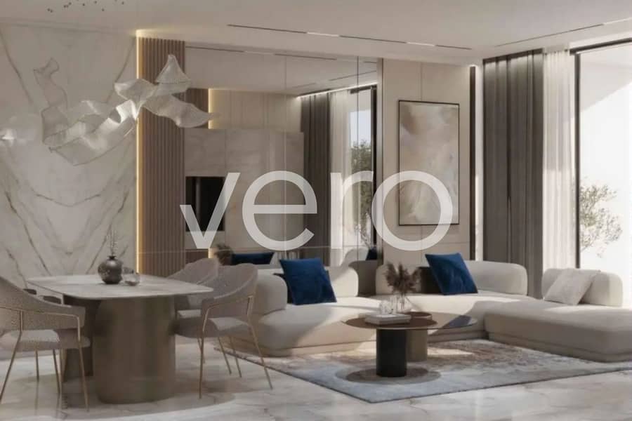 Modern Studio | Pool Lifestyle | Prime Location