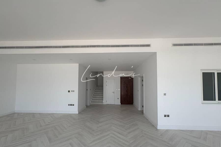 Beachfront| Burj Al Arab and Khalifa ViewI Rooftop