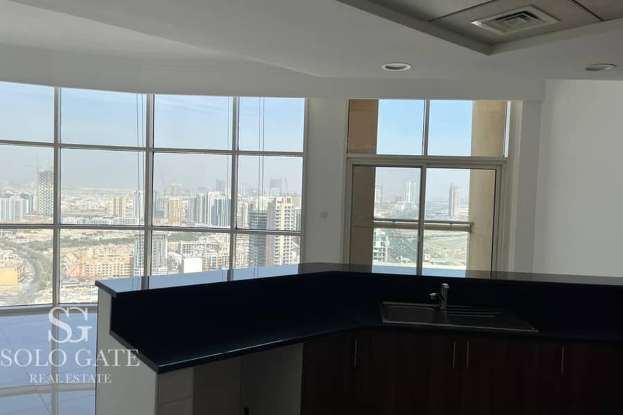 Upgraded 1BR | Open City Views | Vacant