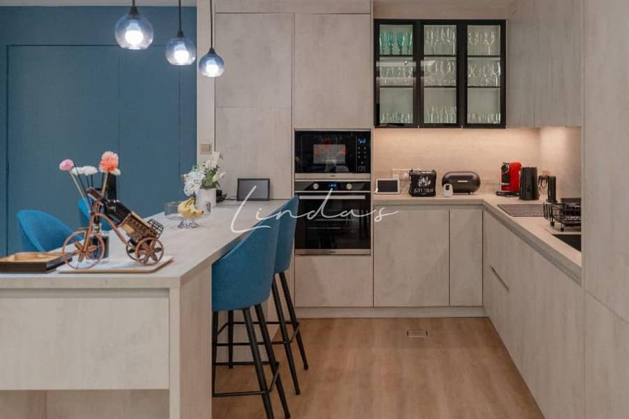 Fully Upgraded I Fully Furnished I Spacious