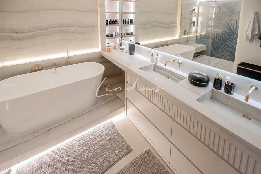 Fully Upgraded I Fully Furnished I Spacious - Image 10