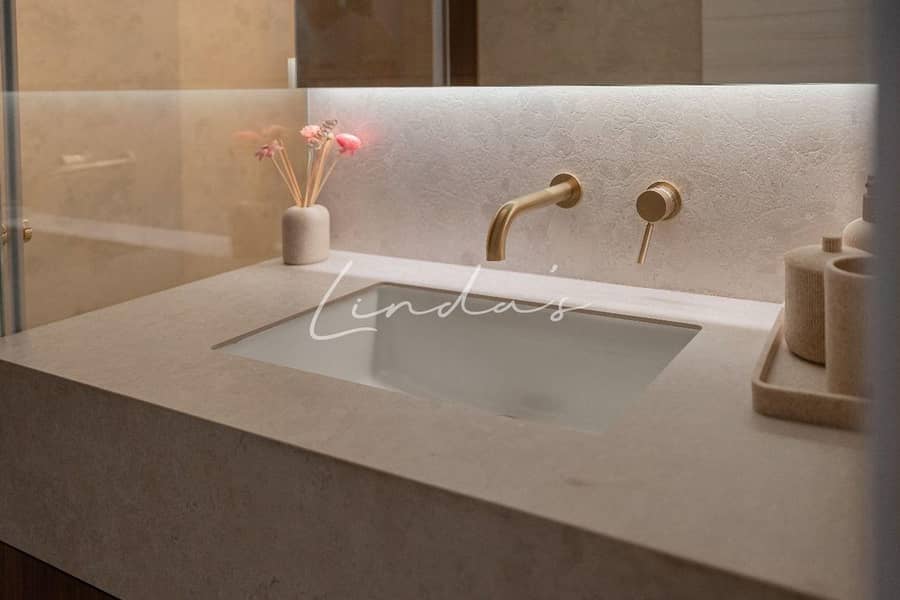 Fully Upgraded I Fully Furnished I Spacious - Image 13