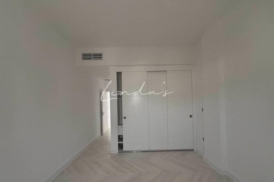 Beachfront| Burj Al Arab and Khalifa ViewI Rooftop - Image 30