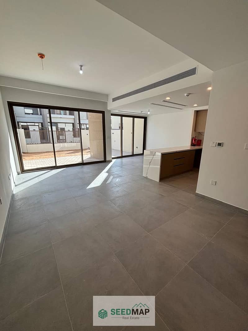 BRAND NEW 3 BR TOWNHOUSE // RECENTLY HANDOVER // AWESOME COMMUNITY