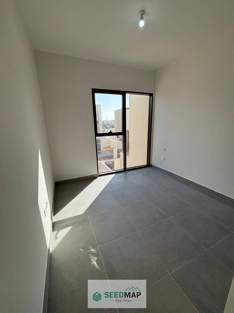 BRAND NEW 3 BR TOWNHOUSE // RECENTLY HANDOVER // AWESOME COMMUNITY