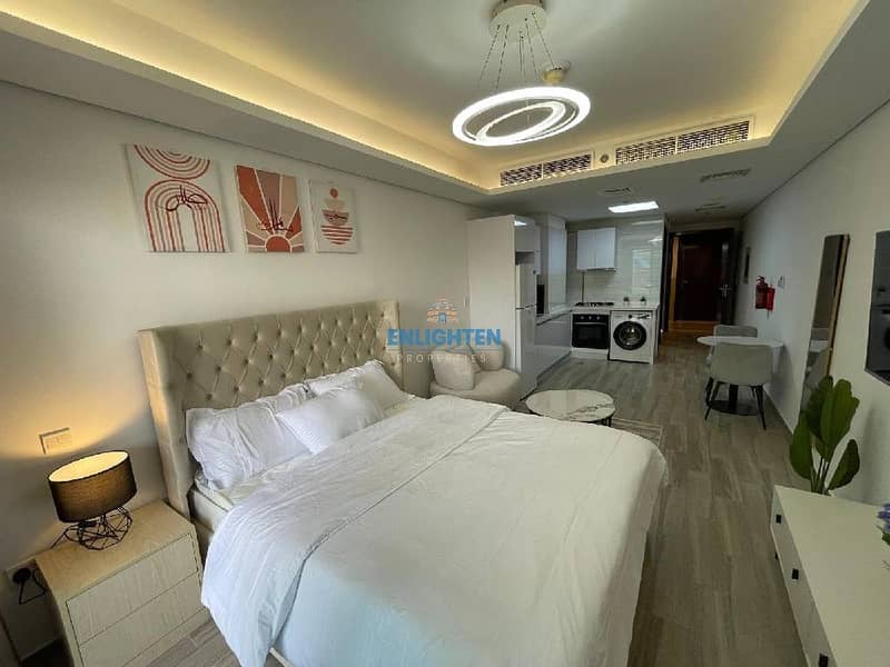 Furnished|Pool View|Ready to Move in