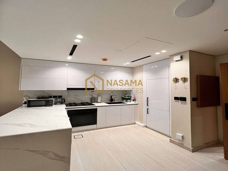 Pool view| High floor| Prime Location