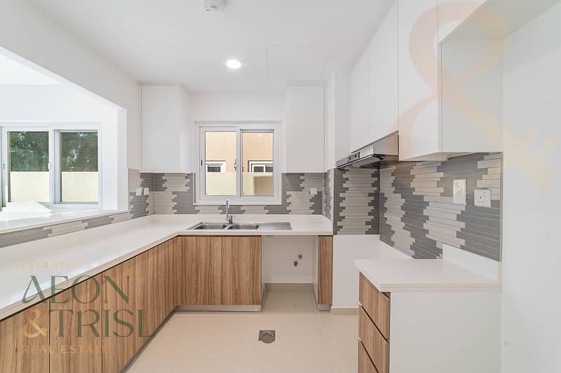 4 Bedroom Corner Unit | Park-Facing | Vacant