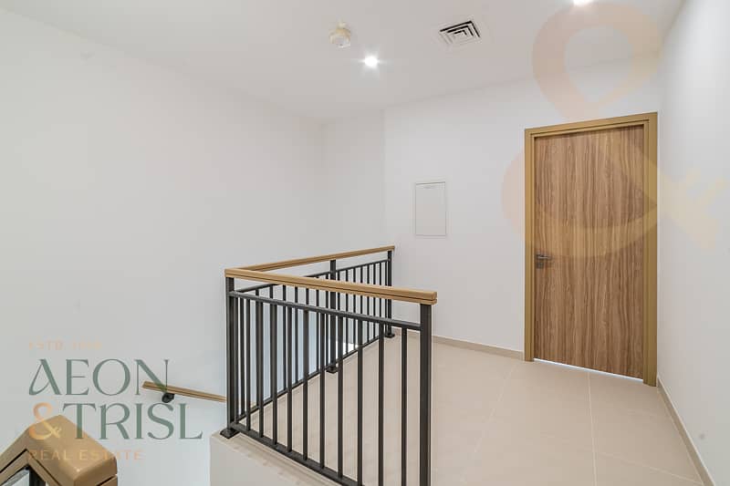 4 Bedroom Corner Unit | Park-Facing | Vacant - Image 8
