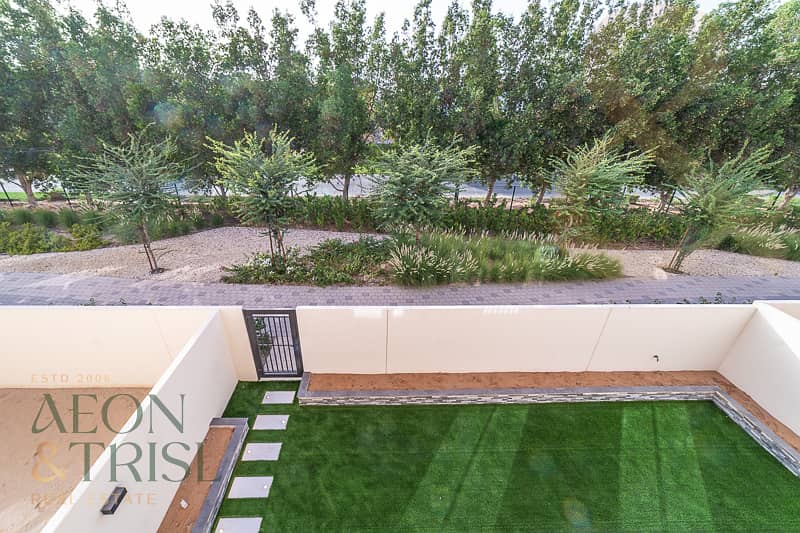 4 Bedroom Corner Unit | Park-Facing | Vacant - Image 14