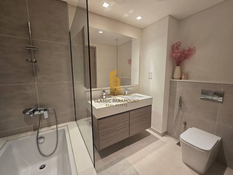 Fully Furnished | Sea View | Chiller Free - Image 8