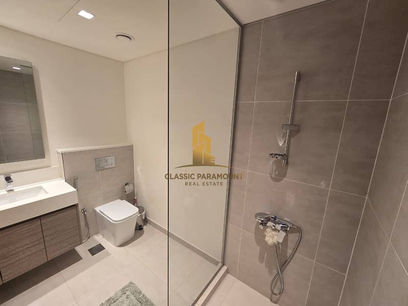 Fully Furnished | Sea View | Chiller Free - Image 13