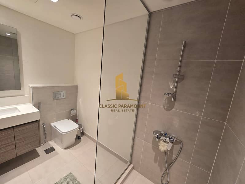 Fully Furnished | Sea View | Chiller Free - Image 17