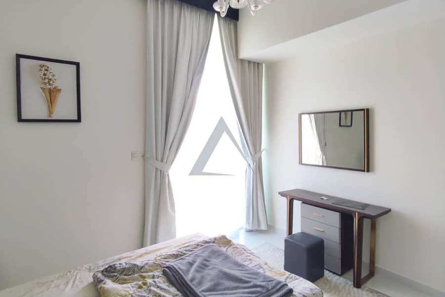 Fully Furnished | Higher Floor | Sunset View - Image 10