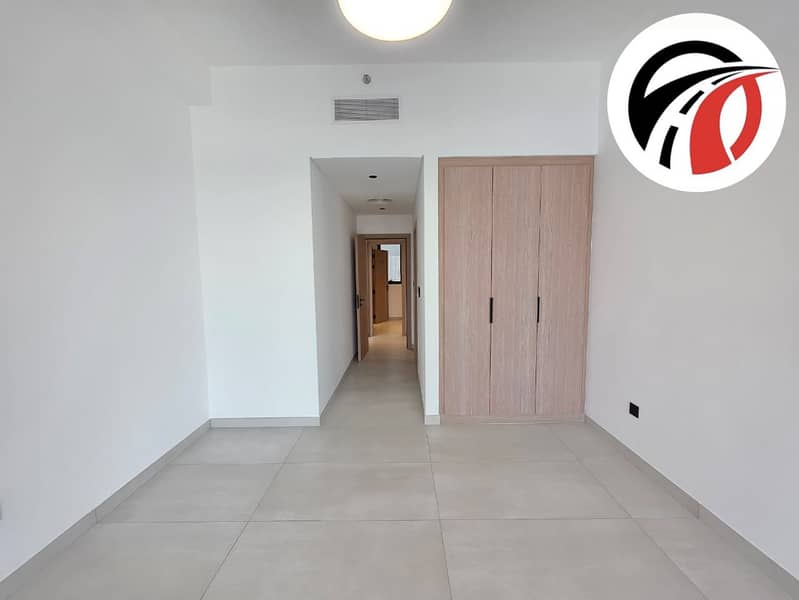 Brand new 3bhk+ maidroom apartment with fully fitted kitchen appliances in Arjan - Image 8