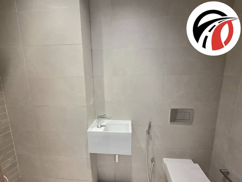 Brand new 3bhk+ maidroom apartment with fully fitted kitchen appliances in Arjan - Image 19