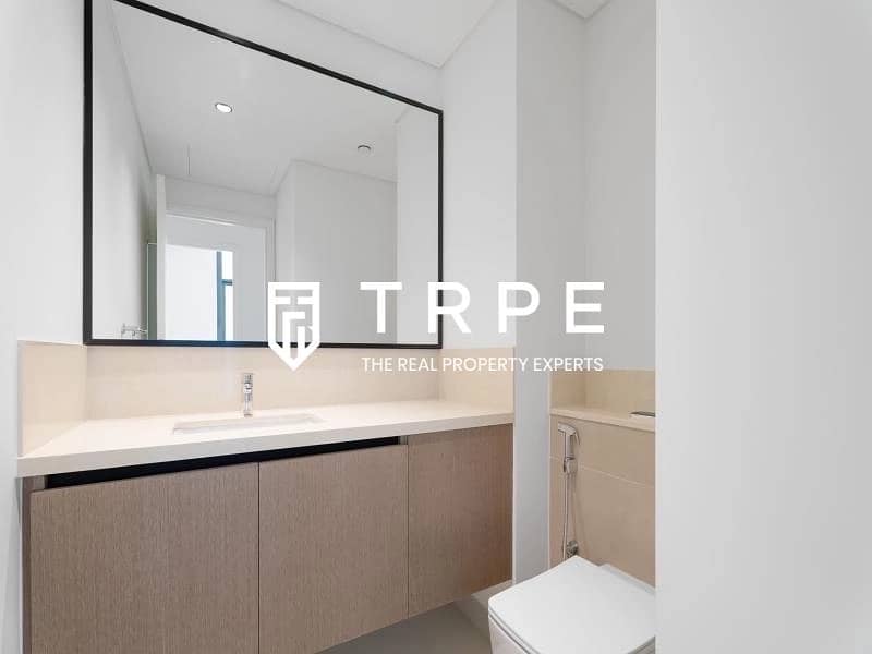 Brand New | Burj and Fountain Views | Exclusive - Image 9