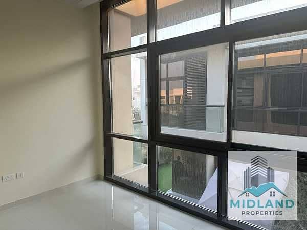 Dream Villa for Rent | 3 Bed + Maid | Park-Facing Corner in Damac Hills - Image 9