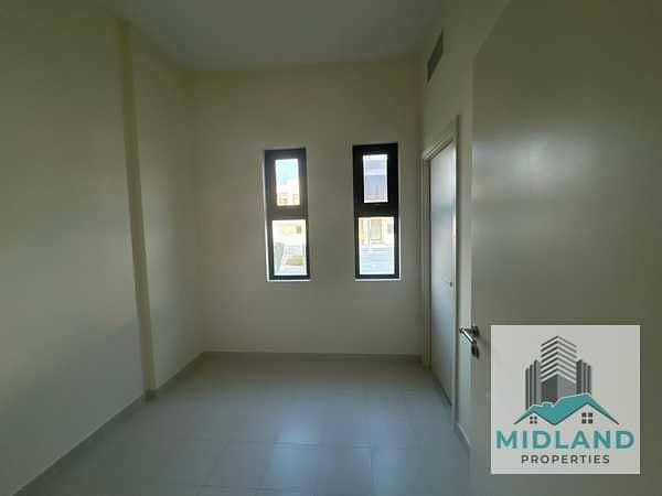 Dream Villa for Rent | 3 Bed + Maid | Park-Facing Corner in Damac Hills - Image 15