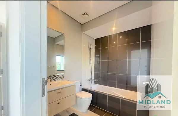 Dream Villa for Rent | 3 Bed + Maid | Park-Facing Corner in Damac Hills - Image 18