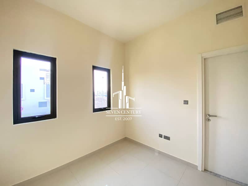 Single Row | End corner | Big Plot - Image 6