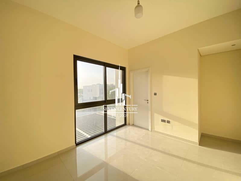 Single Row | End corner | Big Plot - Image 9