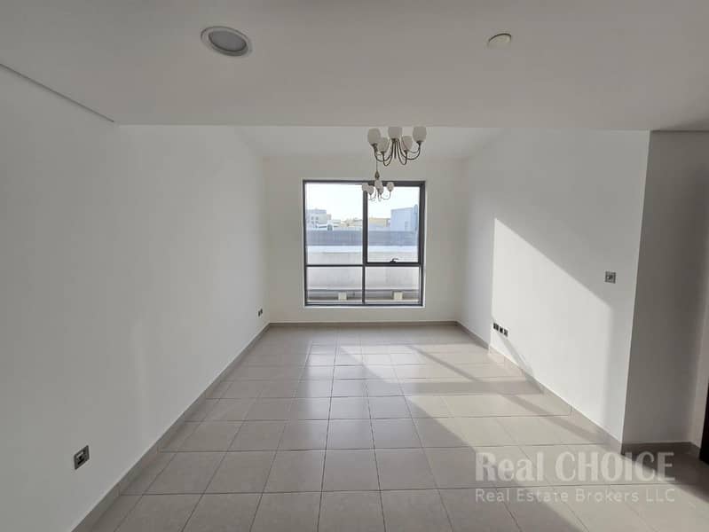 Modern 1 BHK |Open Kitchen | Near Abu Bakr Metro