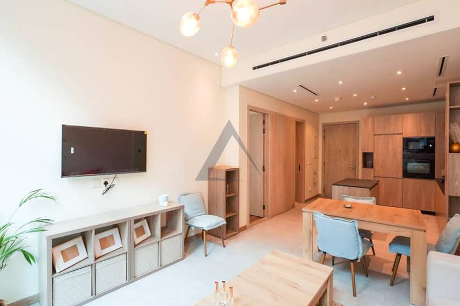 High End Furnished 1bhk :Pool View : Vacant