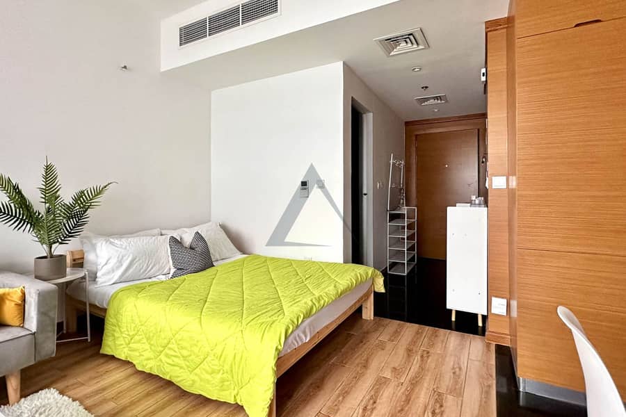 Bright Studio | Pool View | Spacious & Ready to Move