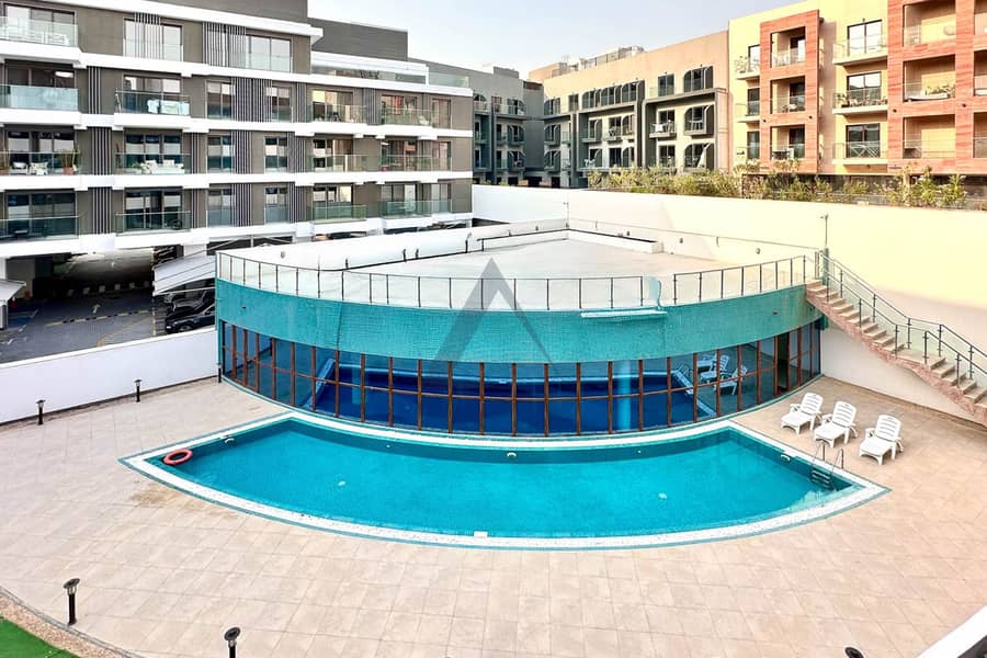 Bright Studio | Pool View | Spacious & Ready to Move - Image 12