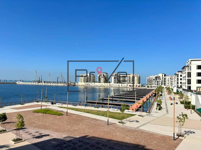 Vacant Corner Unit | Burj View | Private Balcony