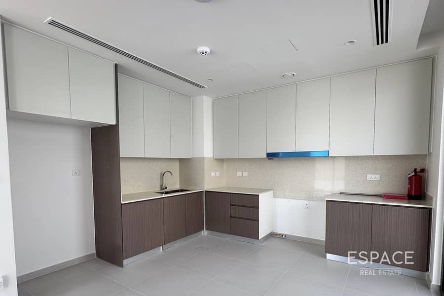 Large Plot | 4BR Corner | Emaar South