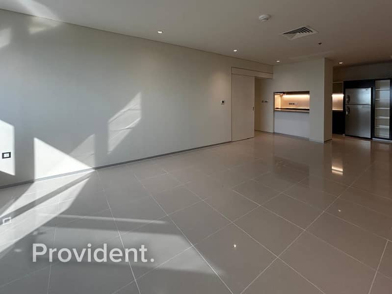 Unfurnished | Ready to move in | Prime Location