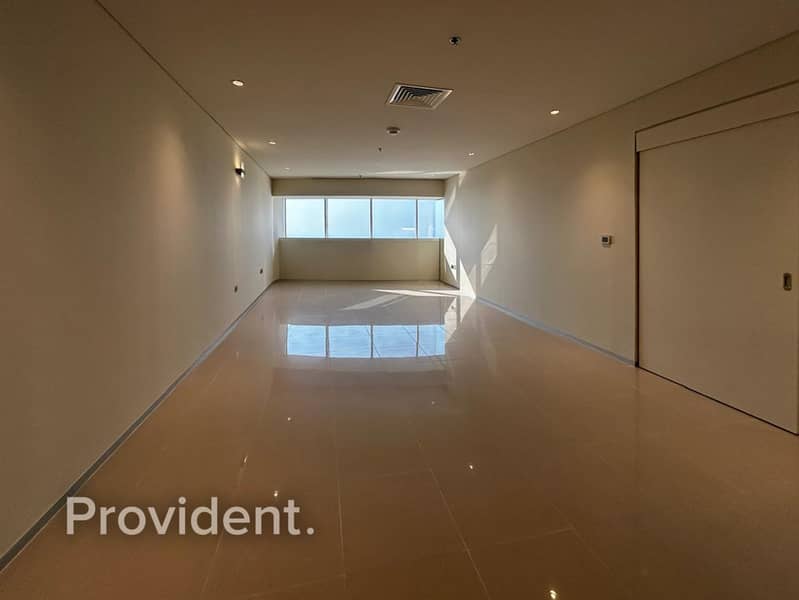 Unfurnished | Ready to move in | Prime Location