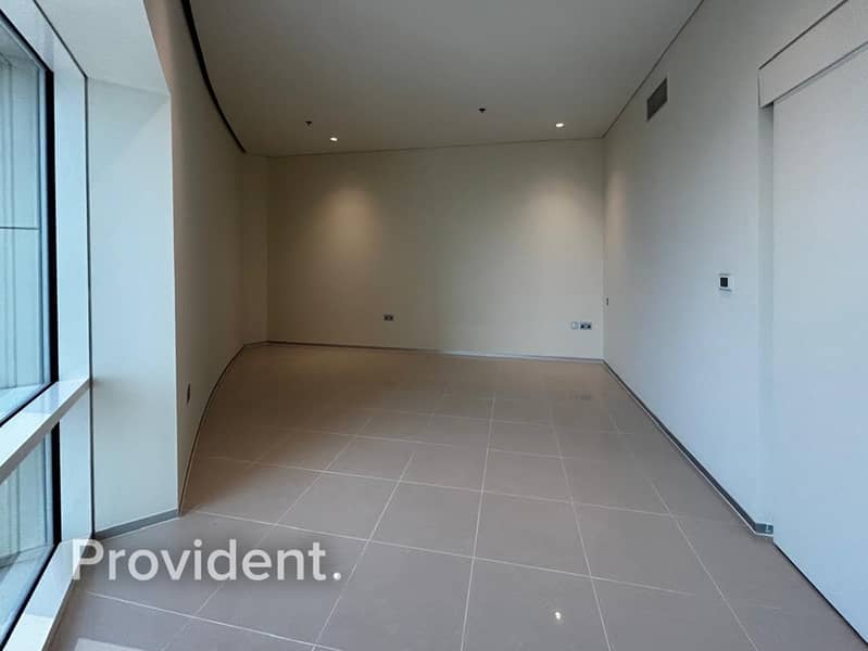 Unfurnished | Ready to move in | Prime Location