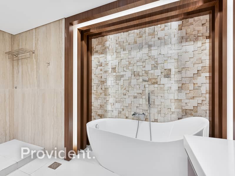 Vacant soon | Low floor | Upgraded - Image 24