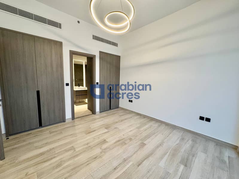 Brand new | Ready to Move | Prime Location