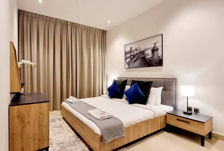 Vacant Now | Fully Furnished | Full Marina View - Image 15