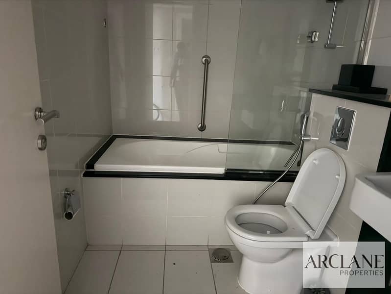 Prime Location | Fully Furnished 2 Bed| Vacant| - Image 10