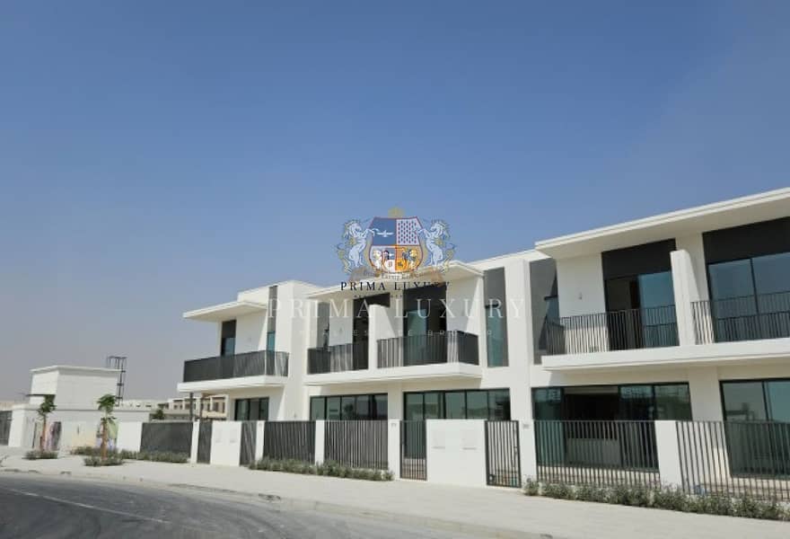 3BR + Maid's | Townhouse | Vacant