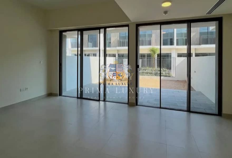 3BR + Maid's | Townhouse | Vacant - Image 7